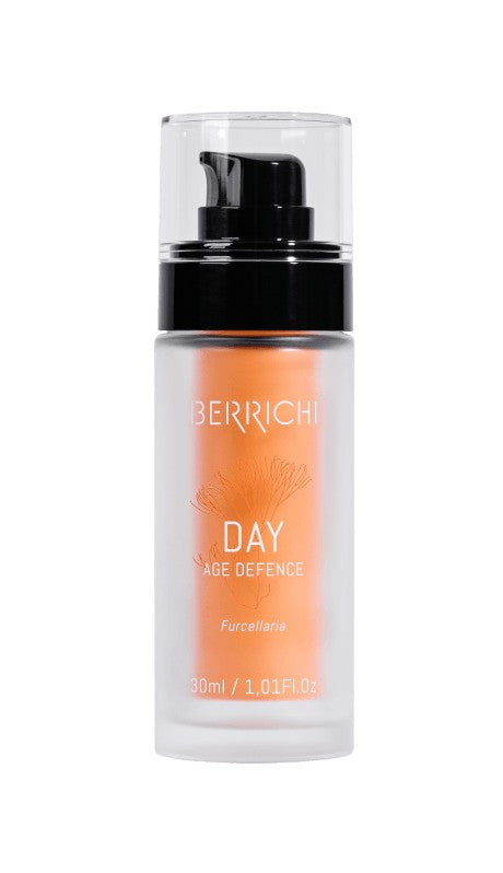 Berrichi Day Cream DAY on samettinen ja nopeasti imeytyvä 30 ml päivävoide tyylikkäässä lasipullossa.