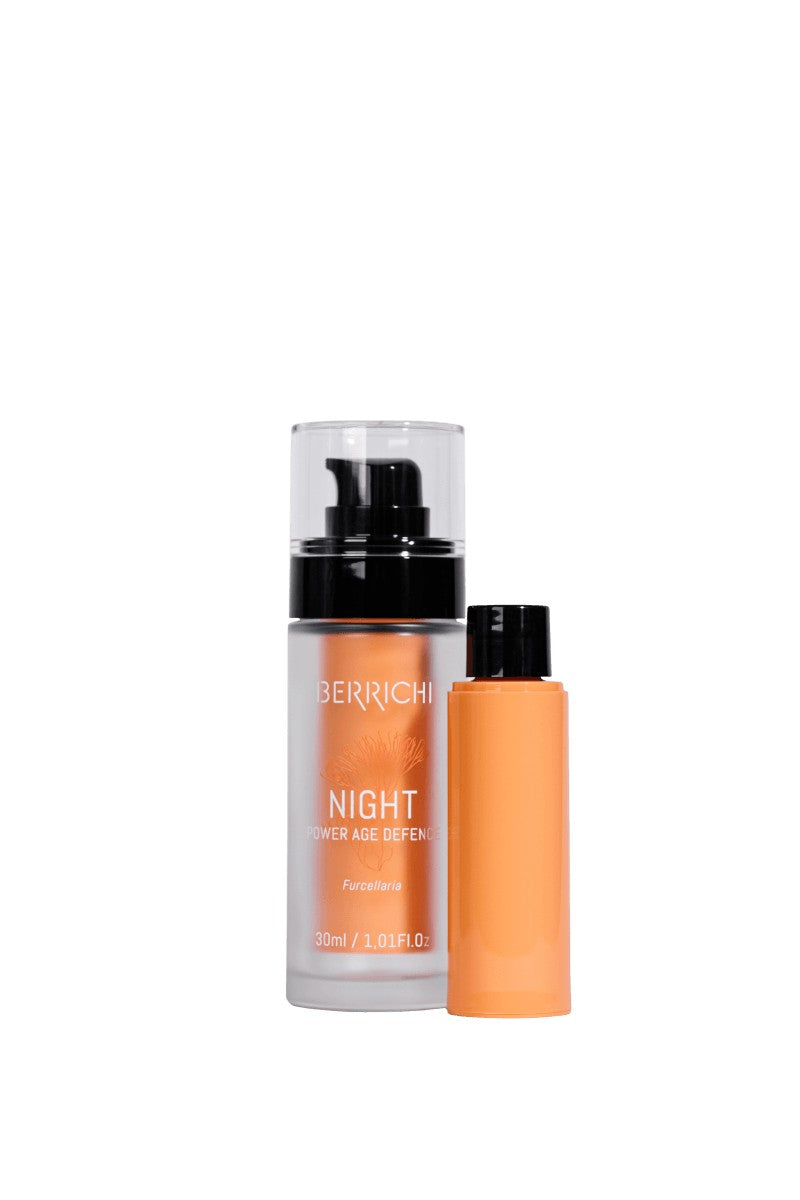 Berrichi Night Cream NIGHT on täyteläinen ja uudistava 30 ml yövoide tyylikkäässä lasipullossa.